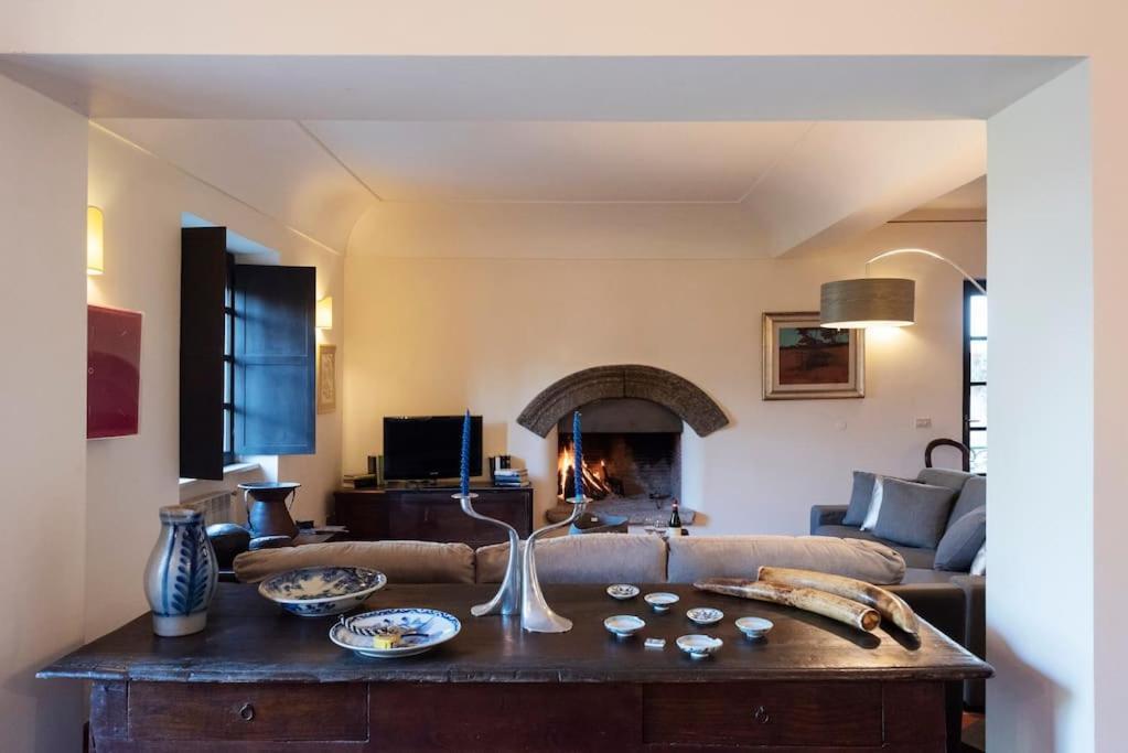 Apartment In Luxuryproperty Privatepool Garden Bbq Airc X8 Castelnuovo Di Porto Exterior photo